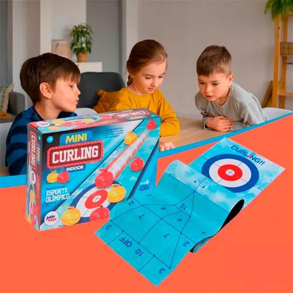 Jogo Infantil - Mini Curling Indoor - Pakitoys Imagem de Jogo Infantil - Mini Curling Indoor - Pakitoys