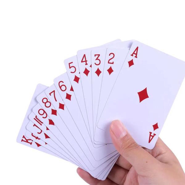Jogos De Baralho Duplo Resistente Lavável 100% Plástico A200 - Home Goods Imagem de Jogos De Baralho Duplo Resistente Lavável 100% Plástico A200