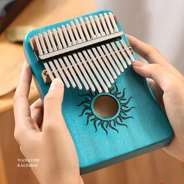 Imagem de Kalimba 17/21 Teclas Hluru - Piano de Polegar em Madeira de Bordo Sólido