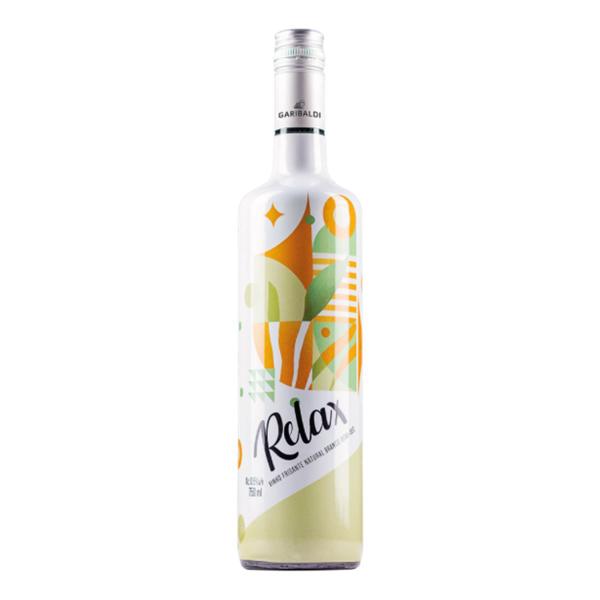 Kit 03 Un. Vinho Frisante Garibaldi Relax Branco Demi-sec Imagem de Kit 03 Un. Vinho Frisante Garibaldi Relax Branco Demi-sec