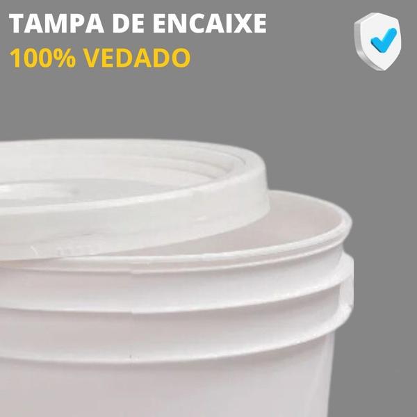 Kit 05 Baldes Plástico 22L Atóxico com Tampa Hermética e Alça Metálica para Armazenamento Alimentos - Silcal Imagem de Kit 05 Baldes Plástico 22L Atóxico com Tampa Hermética e Alça Metálica para Armazenamento Alimentos