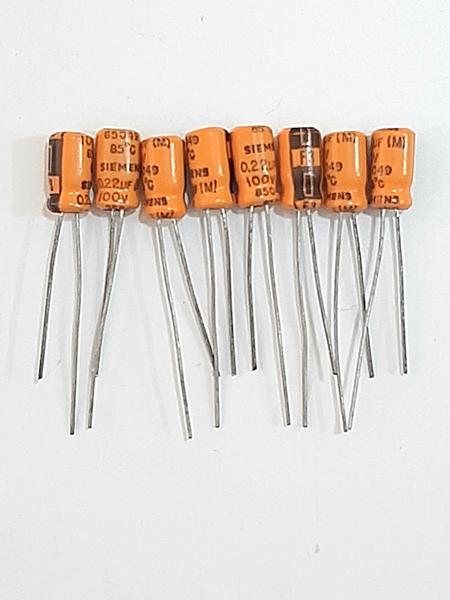 Imagem de Kit 08 Capacitor Eletrolítico 0,22uf / 100V / 85º  Siemens