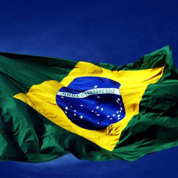 Imagem de Kit 10 Bandeira Brasil Brasileira Grande 1,50 x 0,90M 