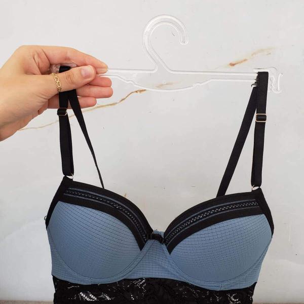 Imagem de Kit 10 Cabides para Lingerie com Encaixe para Alças Lojas Transparentes Arara