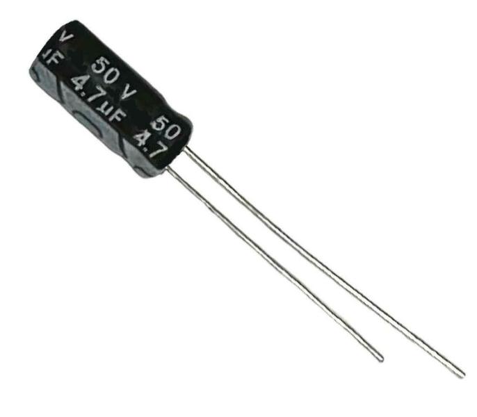 Imagem de Kit 100 pçs - capacitor eletrolitico 4.7x50v - 4.7uf x 50v