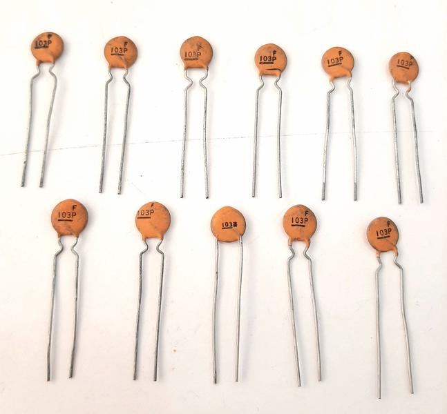 Imagem de Kit 11 Capacitor Cerâmico 103 / 0,01uf / 10nf 150V