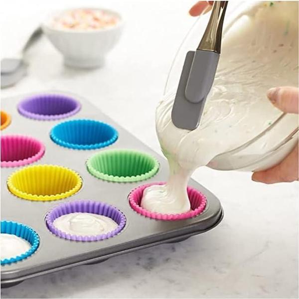 Kit 12 Forminhas Cupcake Em Silicone Petit Gateau Empada - Udlandia Imagem de Kit 12 Forminhas Cupcake Em Silicone Petit Gateau Empada