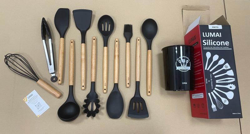 Imagem de Kit 12 Utensílios De Cozinha Em Silicone E Cabo De Madeira LUMAI