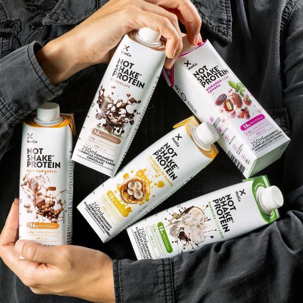 Kit 12x Bebida Proteica NotCo NotShake Protein 16g de Proteina Baunilha com Coco 250ml - NotMilk High Protein Imagem de Kit 12x Bebida Proteica NotCo NotShake Protein 16g de Proteina Baunilha com Coco 250ml