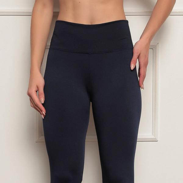 Kit 2 Calça Legging Lisa Feminina Cintura Alta Tendência Fitness Academia Casual - CKF WEAR Imagem de Kit 2 Calça Legging Lisa Feminina Cintura Alta Tendência Fitness Academia Casual