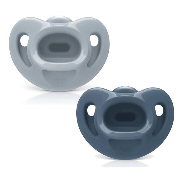 Kit 2 Chupetas Sensitive Soft 100% Silicone 0m+ Azul - NUK Imagem de Kit 2 Chupetas Sensitive Soft 100% Silicone 0m+ Azul - NUK