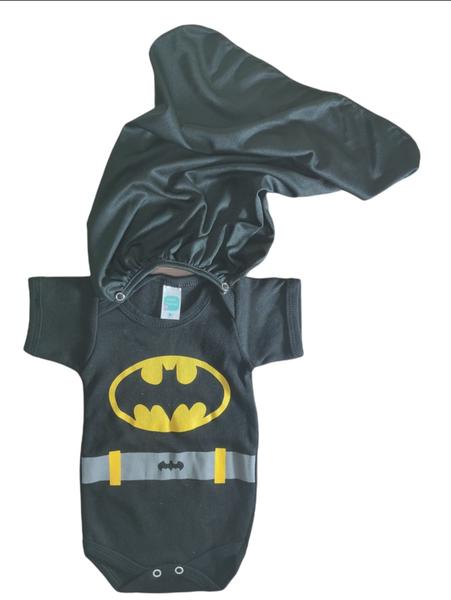 Imagem de Kit 2 Peças Body Com Capa + Tênis Batman Fantasia Mesversario Menino Bebê