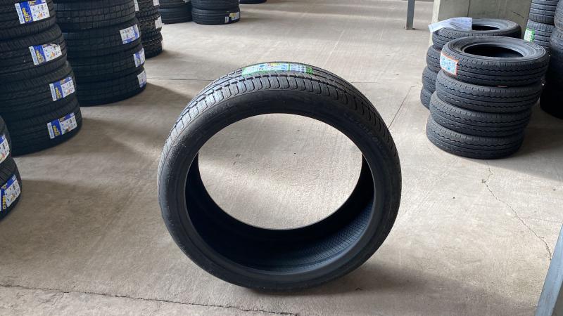 Imagem de Kit 2 Pneus 295/35 R 24 Catchpower 110VXL - Lanvigator