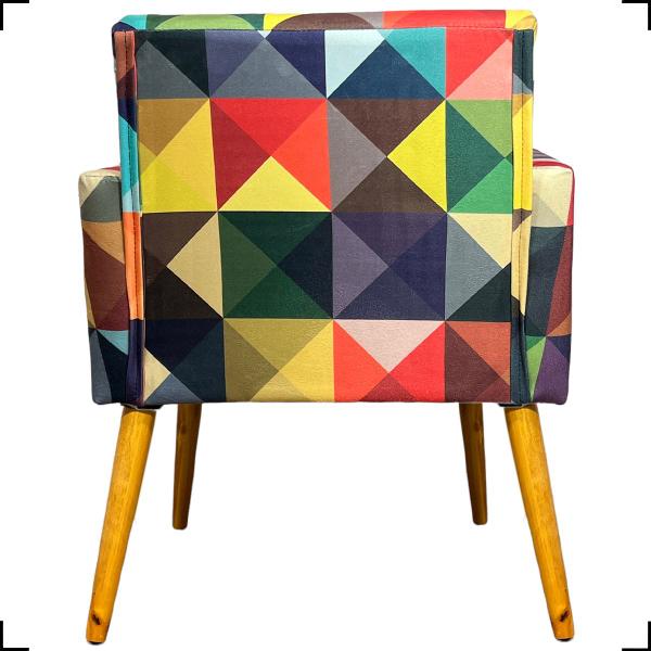 Imagem de Kit 2 Poltronas Para Sala Decorativas Nina Suede Estampado Pé Castanho - Clique E Decore 