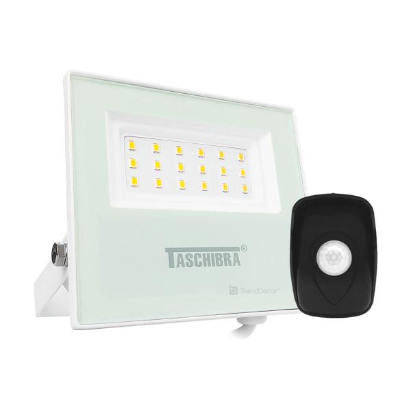 Kit 2 Refletores Taschibra TR LED 20 Branco + Sensor de Movimento e Fotocélula QA26M Imagem de Kit 2 Refletores Taschibra TR LED 20 Branco + Sensor de Movimento e Fotocélula QA26M