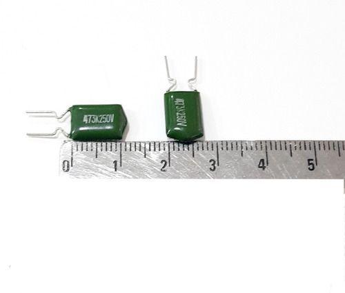 Imagem de Kit 20 Capacitor Poliester 47nf 250v