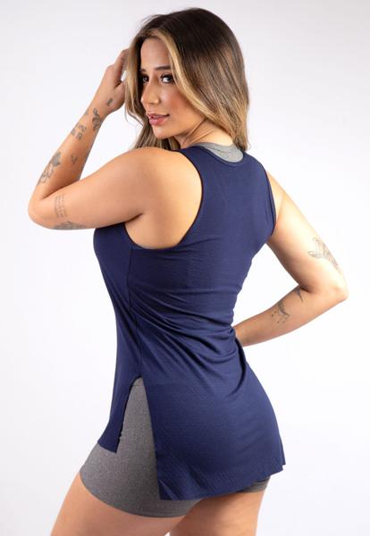 Imagem de Kit 2Regata Longa Fitness Furadinha Dry Fit Tapa Bumbum Academia Blusa Feminina Leve  Lisa