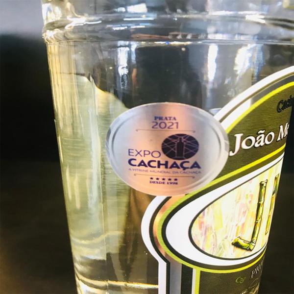 Imagem de Kit 3 Cahaça João Mendes Amburana-Carvalho-Prata Original de 700ml