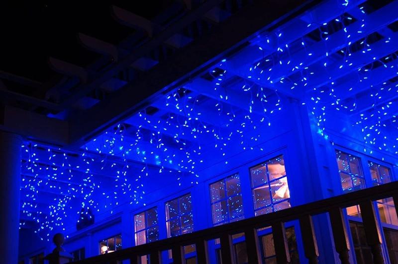 Imagem de Kit 3 Cascatas 400 Leds 10M C/ 8 Funções Azul C/ Fio Branco 127v