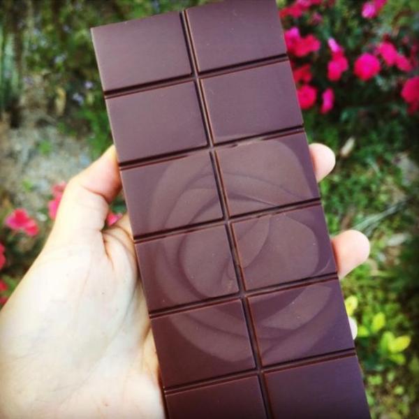 Kit 3 Chocolate Vegano Zero Lactose Barra Cupulate Onveg 80g Imagem de Kit 3 Chocolate Vegano Zero Lactose Barra Cupulate Onveg 80g