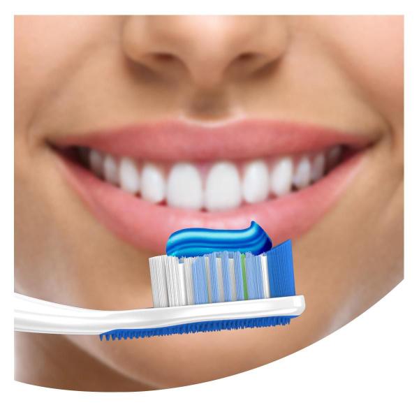 Imagem de Kit 3 Creme Dental Colgate Total 12 Whitening 180g