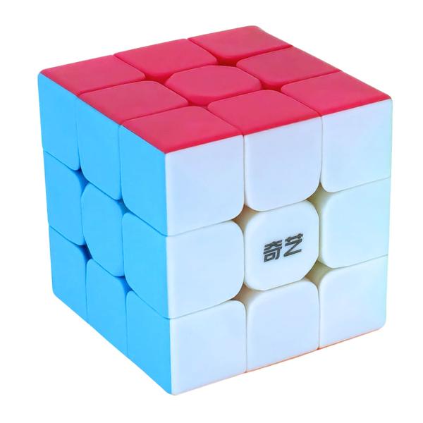 Kit 3 Cubos Mágicos 2x2 + 3x3 + pirâmide Profissional QIYI TOYS - qytoys Imagem de Kit 3 Cubos Mágicos 2x2 + 3x3 + pirâmide Profissional QIYI TOYS