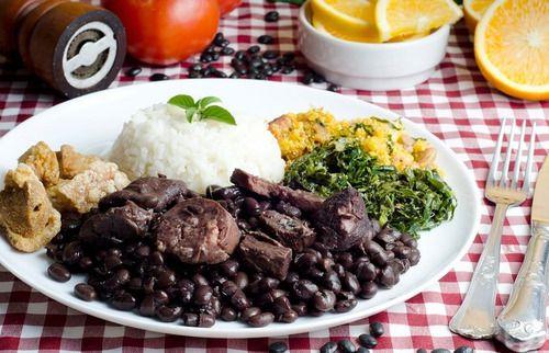 Kit 3 Feijoada Pronta Oderich Enlatada 830g Imagem de Kit 3 Feijoada Pronta Oderich Enlatada 830g
