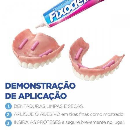 Imagem de Kit 3 Fixodent Original Fixador de Dentadura 68g Cada  P&G