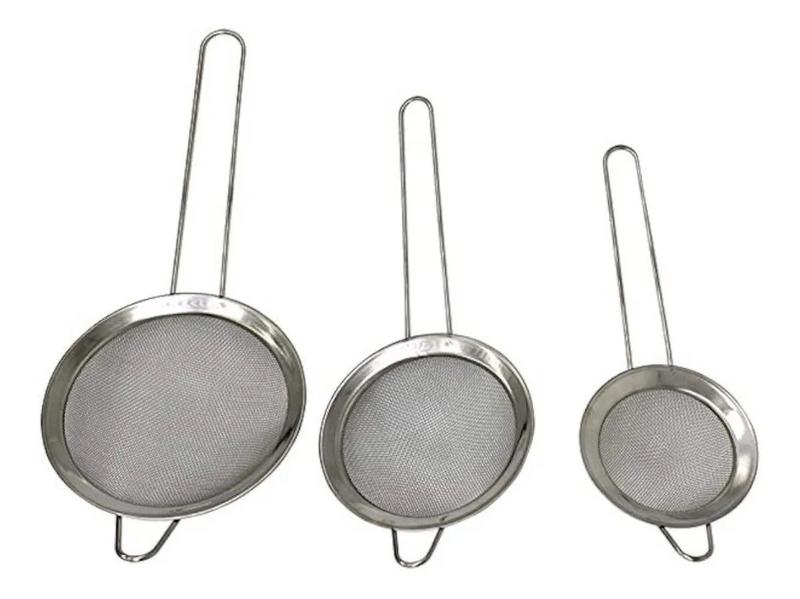 Imagem de Kit 3 Peneiras Aço Inox Utensílio Para Cozinha - Coador Tamanho P M G