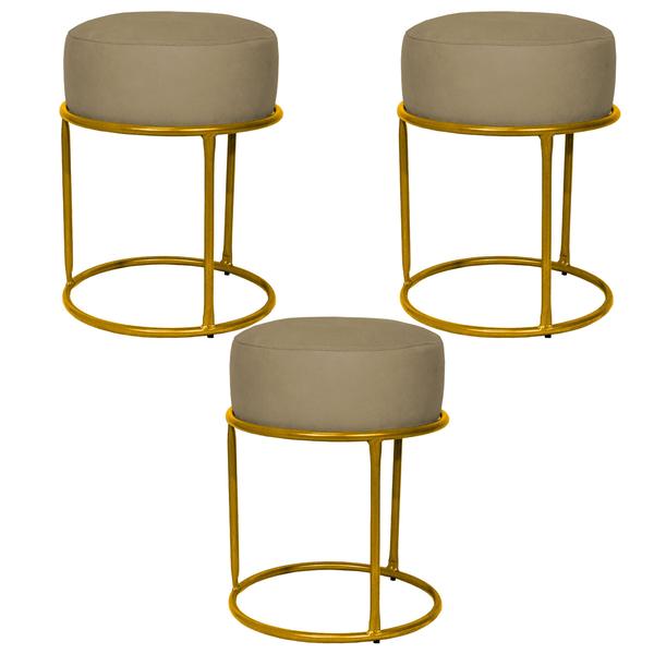 Imagem de Kit 3 puff decorativos para sala luxe base dourada suede nude - clique e decore