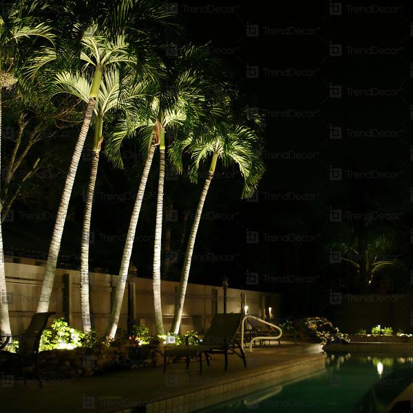 Kit 3 Refletores LED Taschibra TR 30 Slim Preto + Sensor de Movimento com Fotocélula Qualitronix QA26M Imagem de Kit 3 Refletores LED Taschibra TR 30 Slim Preto + Sensor de Movimento com Fotocélula Qualitronix QA26M