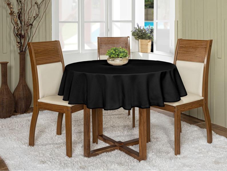 Kit 3 Toalhas De Mesa Oxford 4 lugares Redonda 1,45m Várias Cores Buffet - LuxBella Imagem de Kit 3 Toalhas De Mesa Oxford 4 lugares Redonda 1,45m Várias Cores Buffet