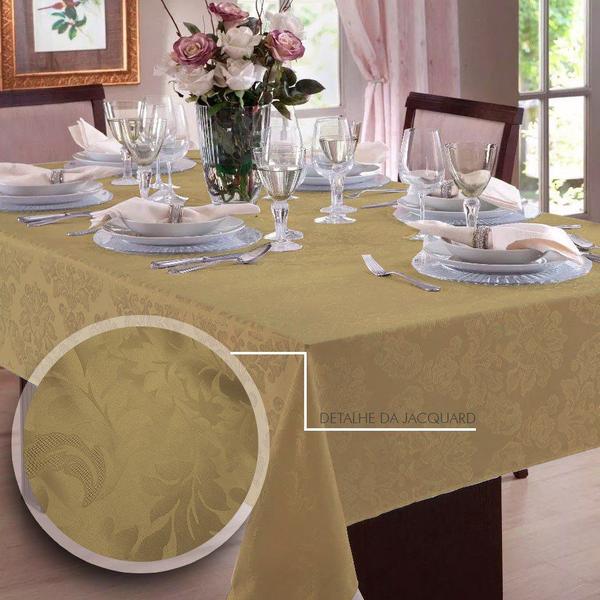 Kit 30 Toalha de Mesa Jacquard 4 Lugares Admirare Ouro Imagem de Kit 30 Toalha de Mesa Jacquard 4 Lugares Admirare Ouro