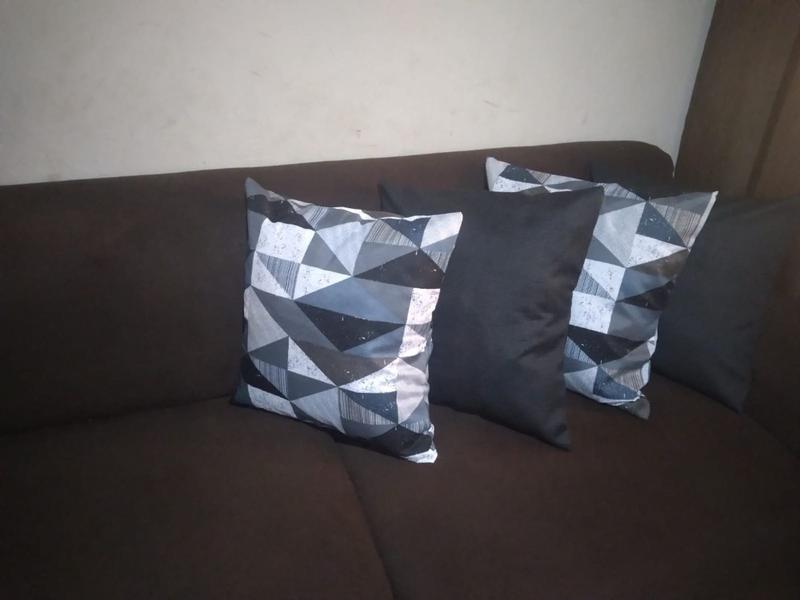 Kit 4 Capas Almofadas Lindas Decorativas Sala Sofá C/ Ziper - Enxovais Helo Imagem de Kit 4 Capas Almofadas Lindas Decorativas Sala Sofá C/ Ziper