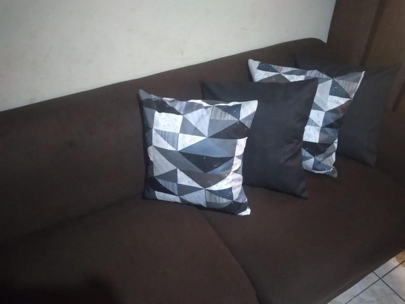Kit 4 Capas Almofadas Lindas Decorativas Sala Sofá C/ Ziper - Enxovais Helo Imagem de Kit 4 Capas Almofadas Lindas Decorativas Sala Sofá C/ Ziper