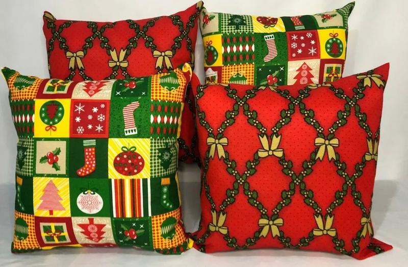 Imagem de Kit 4 Capas de Almofada Decorativas Tema Natal Com Zíper