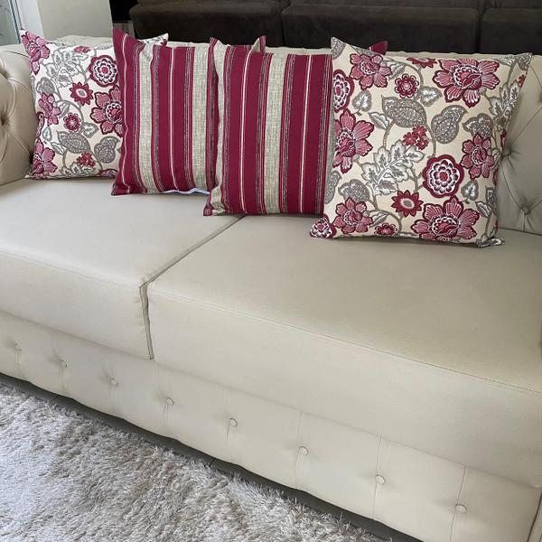 Kit 4 Capas de Almofadas Maxi Floral e Listras Marsala 45x45cm - Sua Casa Decor Imagem de Kit 4 Capas de Almofadas Maxi Floral e Listras Marsala 45x45cm