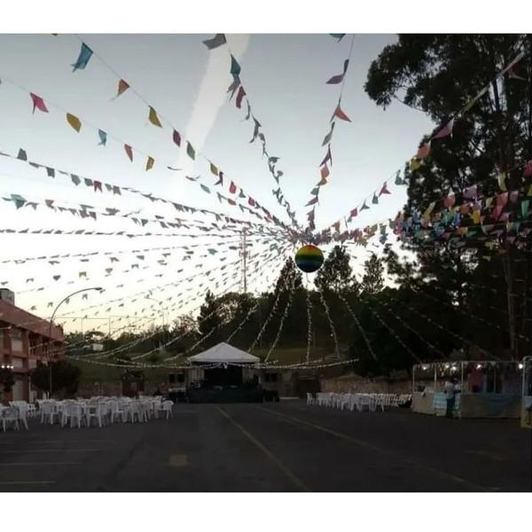 Imagem de Kit 4 Chapéu Palha Festa Junina Com Trança Bandeirinha 100m Seda Decoração