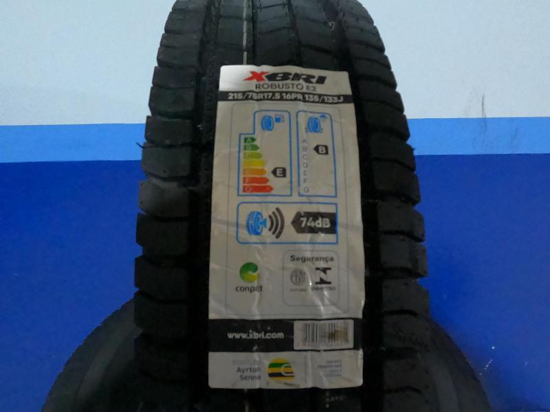 Imagem de Kit 4 pneus 215/75r17.5 135/133j 16pr robusto e2 xbri - tração