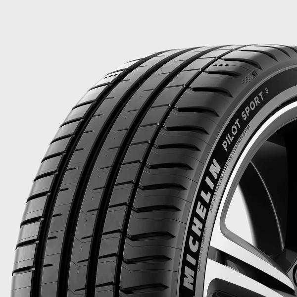 Imagem de Kit 4 Pneus Michelin 225/40 Zr 18 Pilot Sport 5