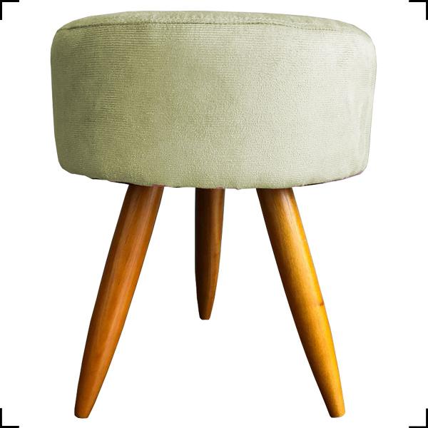 Imagem de Kit 4 Poltrona Decorativa Confortável Para Recepção + 2 Puff Suede Bege - Clique e Decore