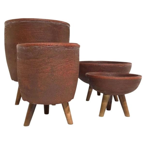 Kit 4 Vasos Para Plantas E Decoração Com Tripé De Madeira - Alpe & Aritana Imagem de Kit 4 Vasos Para Plantas E Decoração Com Tripé De Madeira