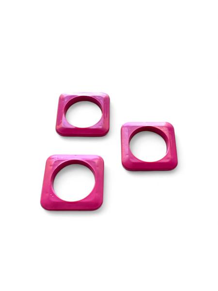 Imagem de Kit 50 Ilhós Quadrado 28mm para Cortina de Ilhós - ROSA