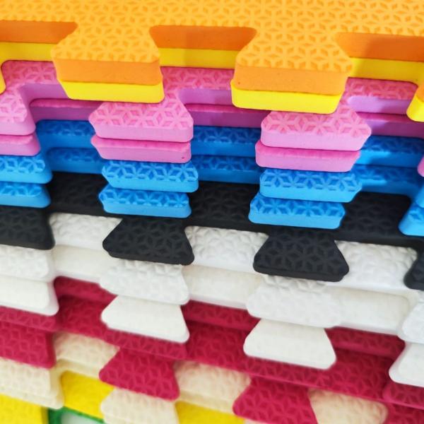 Imagem de Kit  6 Peças De Placas Tatame Tapete Tapetinho Piso Em EVA Medida De 50X50X1 CM Colorido Para Bebê Criança Infantil Decoração Interativo