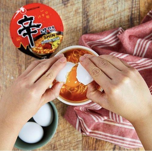 Kit 6 Shin Copo Ramyun Copo Noodle 68g - Lamen Coreano Shin Cup - Nongshim Imagem de Kit 6 Shin Copo Ramyun Copo Noodle 68g - Lamen Coreano Shin Cup