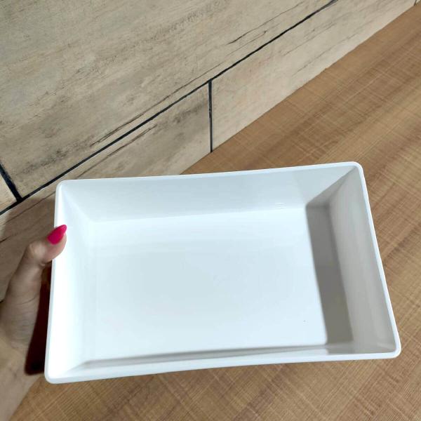 Kit 6 Travessa Retangular 2,2l Branca Servir a Mesa Salada Sobremesa Risoto Coza Imagem de Kit 6 Travessa Retangular 2,2l Branca Servir a Mesa Salada Sobremesa Risoto Coza