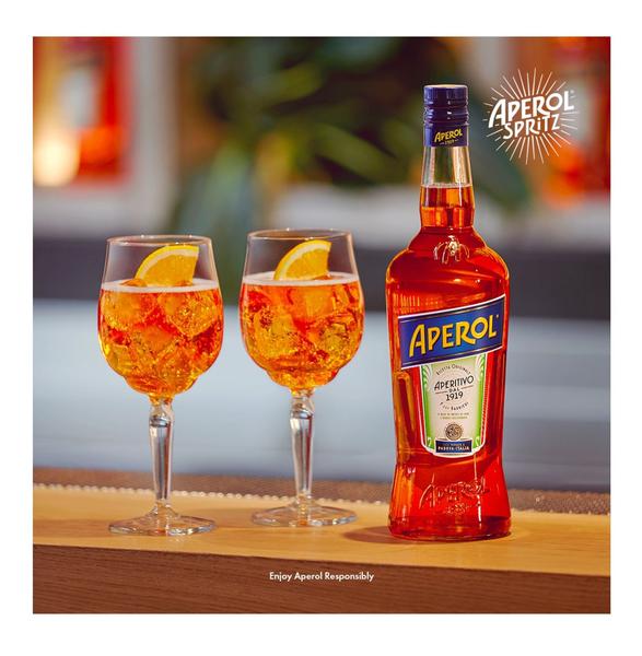 Kit Aperitivo Aperol 750ml + Gin Seagers Negroni 980ml - Aperol e Seagers Imagem de Kit Aperitivo Aperol 750ml + Gin Seagers Negroni 980ml