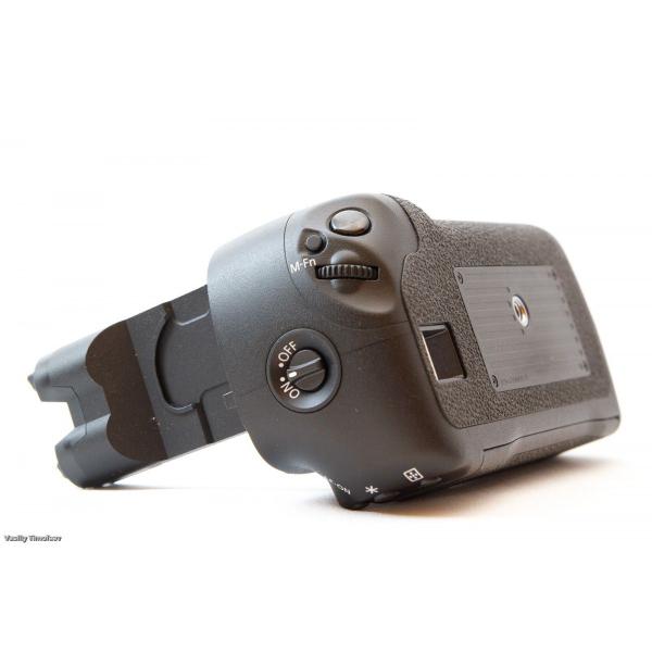 Imagem de Kit BATTERY GRIP BG-E7 PARA CANON EOS 7D