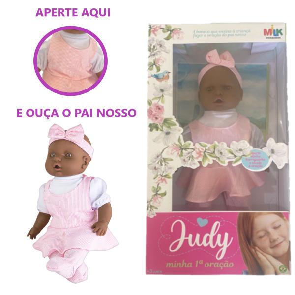 Kit Boneca Judy Negra Minha 1ª Oração e Cadeirinha Descanso - Milk Brinquedo Imagem de Kit Boneca Judy Negra Minha 1ª Oração e Cadeirinha Descanso