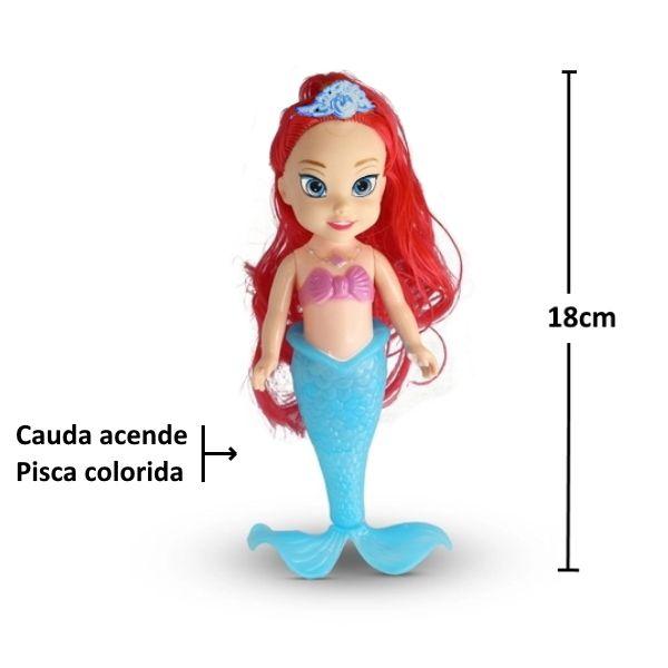 Imagem de Kit Boneca Sereia com Copo Shake da Pequena Sereia Azul